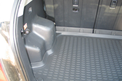 Коврик в багажник для HYUNDAI Tucson 2004-2009, кроссовер (полиуретан) арт.NLC.20.14.B13