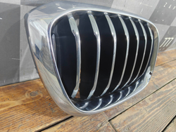 Решетка радиатора правая BMW X3 (G01), X4 (G02) 17-21 Б/У Оригинал 51137397466