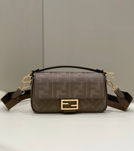 Fendi Baguette 27 cm