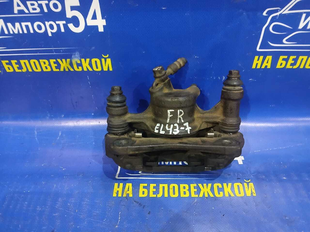Суппорт тормозной передний правый TOYOTA TERCEL 1994