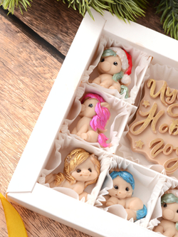 Набор из шоколада "Чудесного Нового Года" с лошадками #6