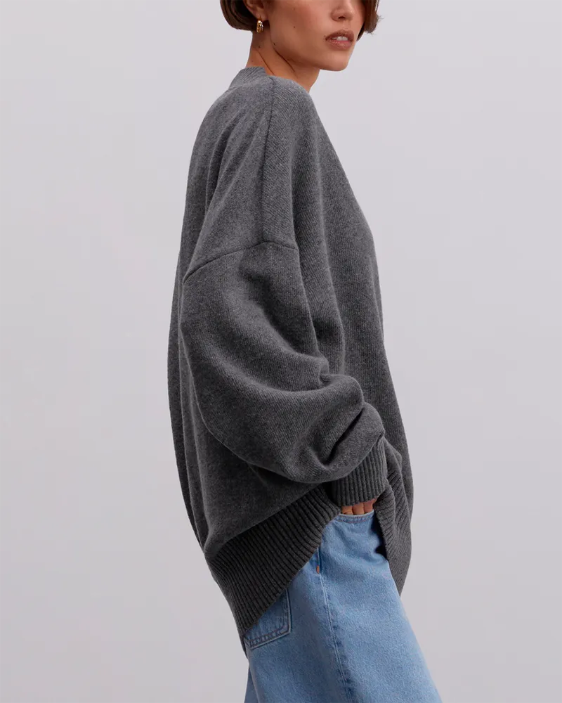 Свободный джемпер из шерсти серый