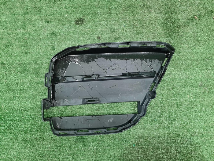 Воздуховод переднего бампера Porsche Macan (18-21)