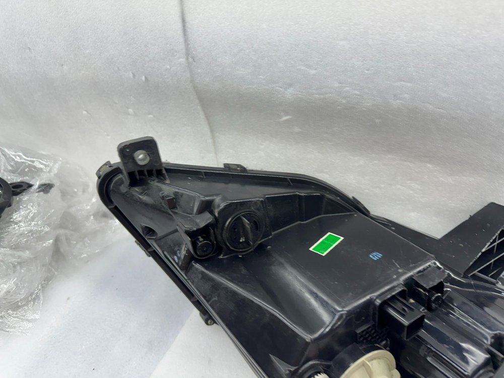 LED фары для Dongfeng Fengguang 580 (оригинал,)