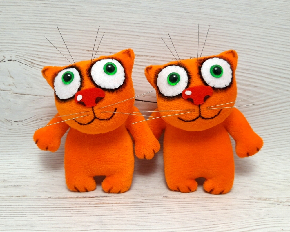 Мягкая игрушка "Котик брелок Алешенька" средний