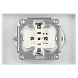 Розетка Intro Accent 6-205-01М 2X2P+E Schuko, 16А-250В, IP20, СУ, AL/CU, белый матовый