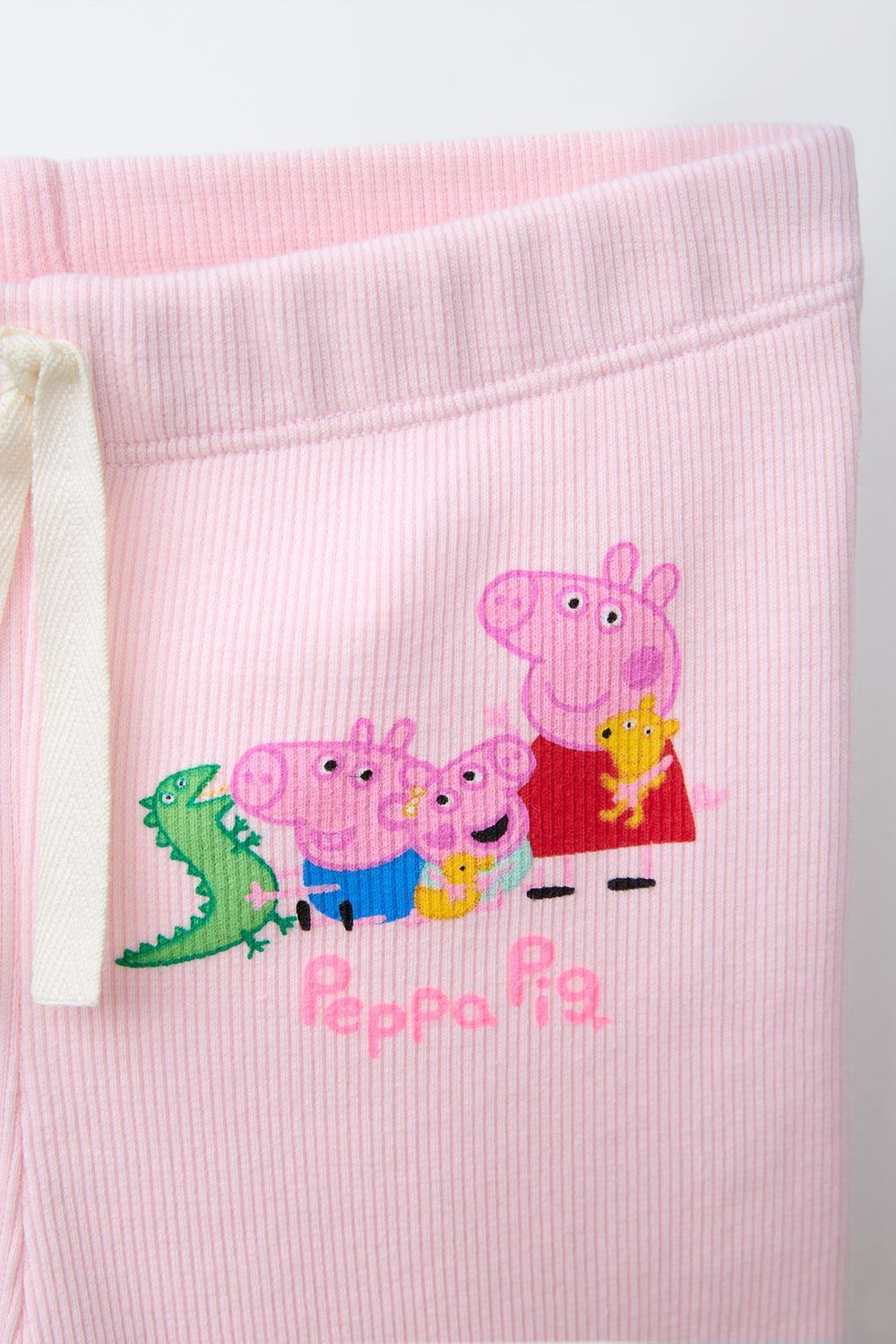 Легинсы-велосипедки в рубчик с принтом peppa pig ™