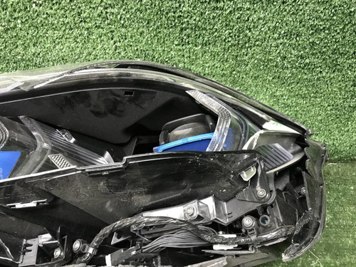 Битая Фара левая BMW X5 G05 (18-23) Laser Light