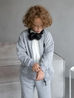 Спортивный костюм для мальчика в школу