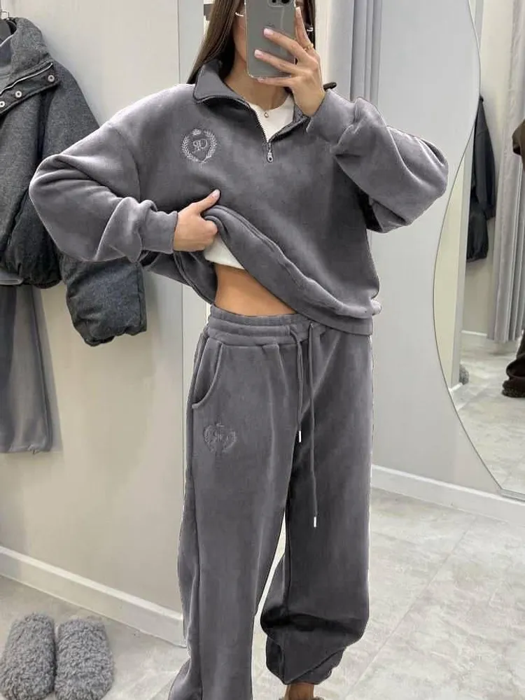 Костюм 50343806 Fabrika