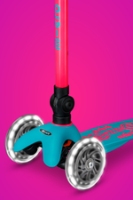 Самокат Mini Micro Deluxe складной LED, неоновый голубой/розовый