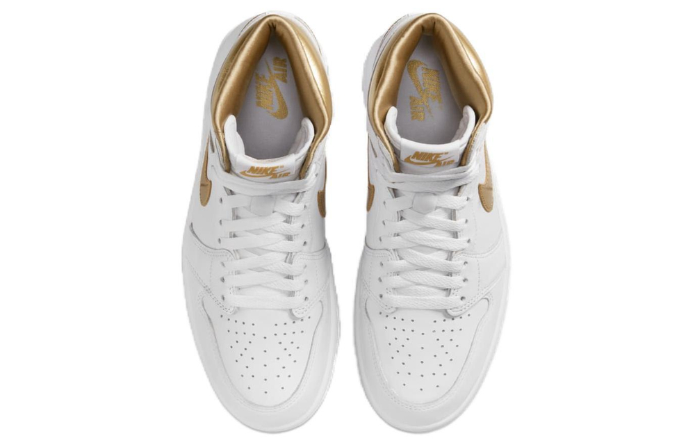 Кроссовки Jordan Air Jordan 1 Og "White And Gold" (Женская размерная сетка)