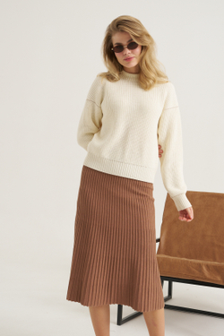 Джемпер бежевый