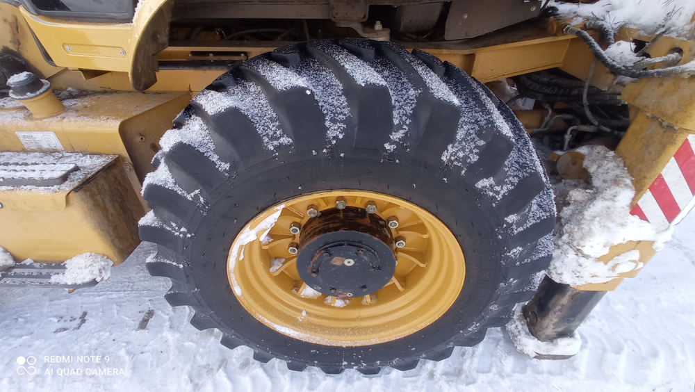 KAIMAN 4RX Экскаватор-погрузчик 4RX L (Дизельный, 4,8 л, 102 л.с., АТ)