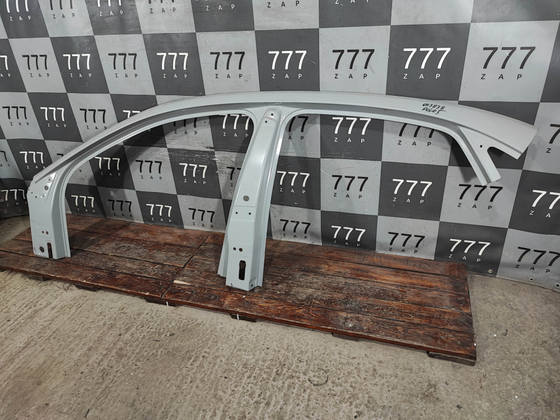 Боковина левая VW Polo 5 sedan 10-20 Новая Оригинал 6RU809605C