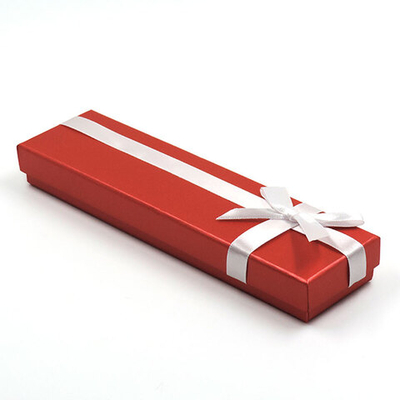 Футляр картонный с бантиком, серия "КОНФЕТТИ"