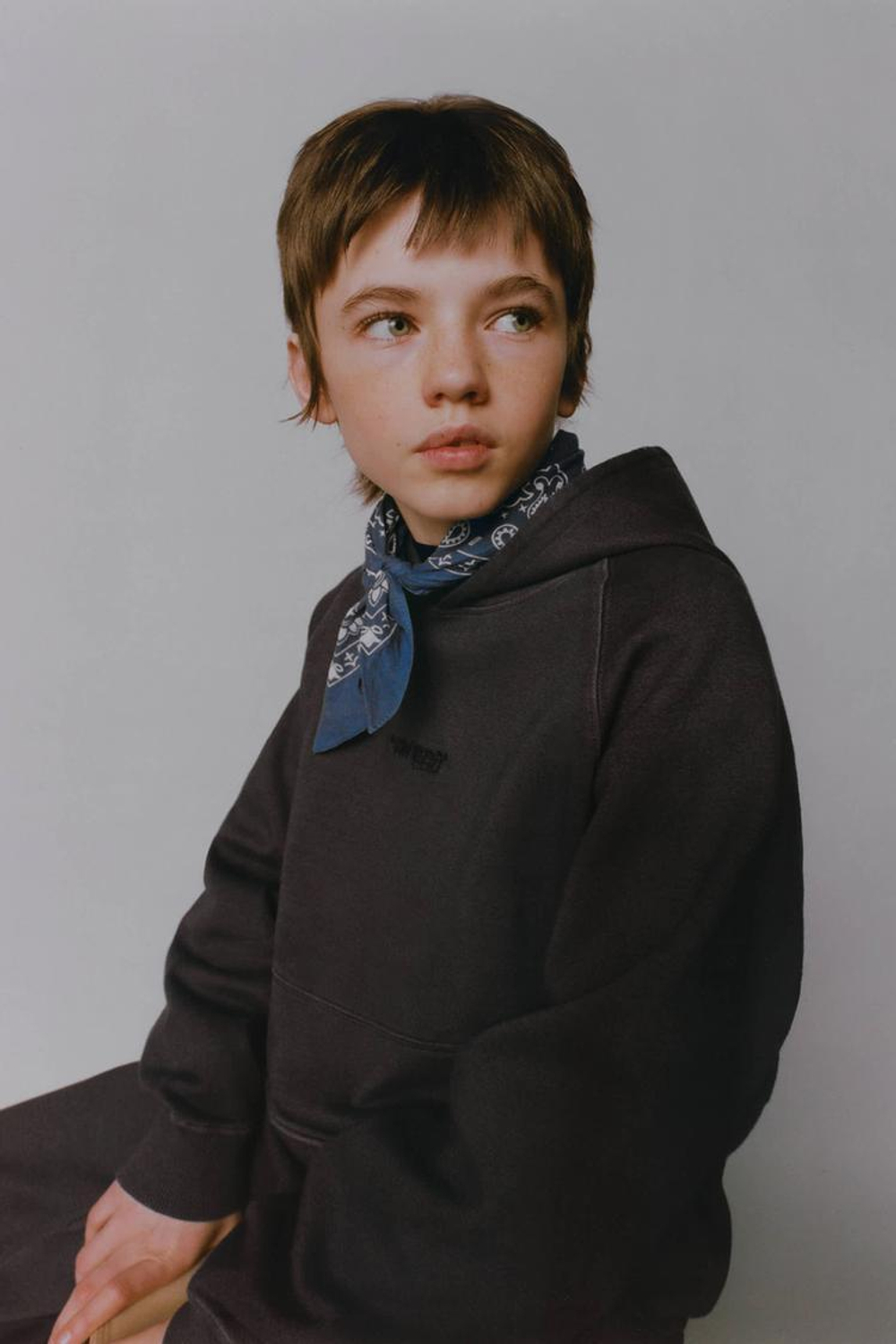 ZARA КОМПЛЕКТ ИЗ ТОЛСТОВКИ И БРЮК ИЗ ТКАНИ ИНТЕРЛОК, АНТРАЦИТОВО-СЕРЫЙ