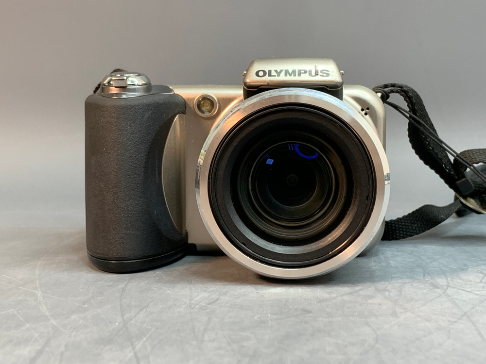 Olympus SP-600 UZ