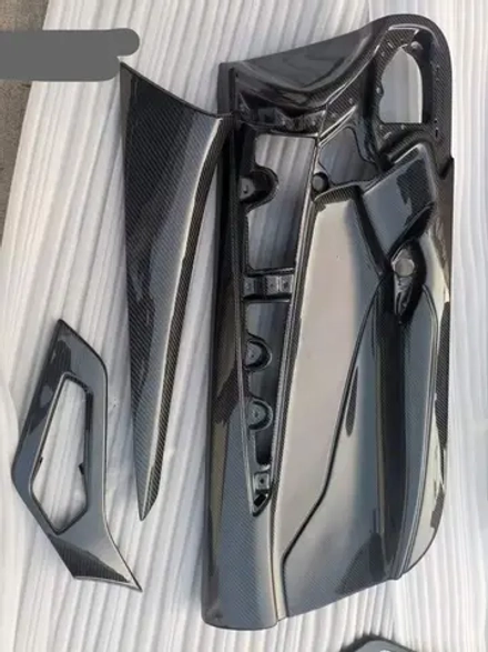 Карбоновые дверные карты для LAMBORGHINI AVENTADOR LP700 Ламборгини