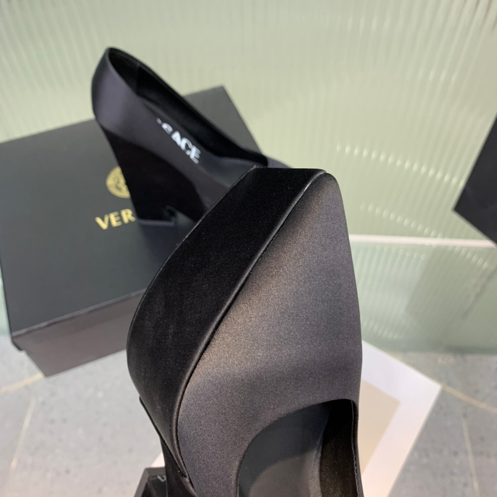 Versace Pumps 15 cm