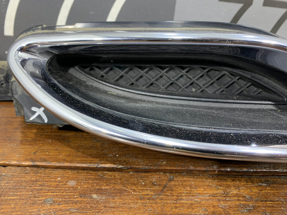 Накладка заднего бампера Mercedes E (W213) 18-нв Б/У Оригинал A2138855201