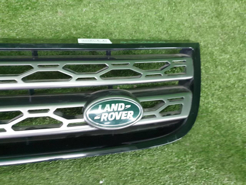 Решетка радиатора Land-Rover Discovery 5 (2016-2021)