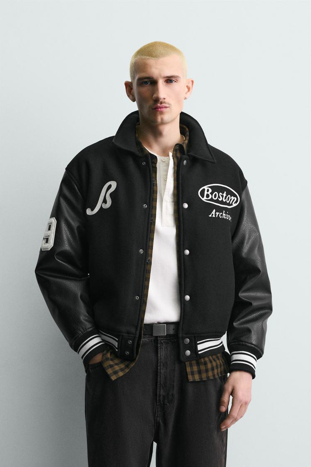 ZARA КОМБИНИРОВАННЫЙ БОМБЕР С ВЫШИВКОЙ, ЧЕРНЫЙ