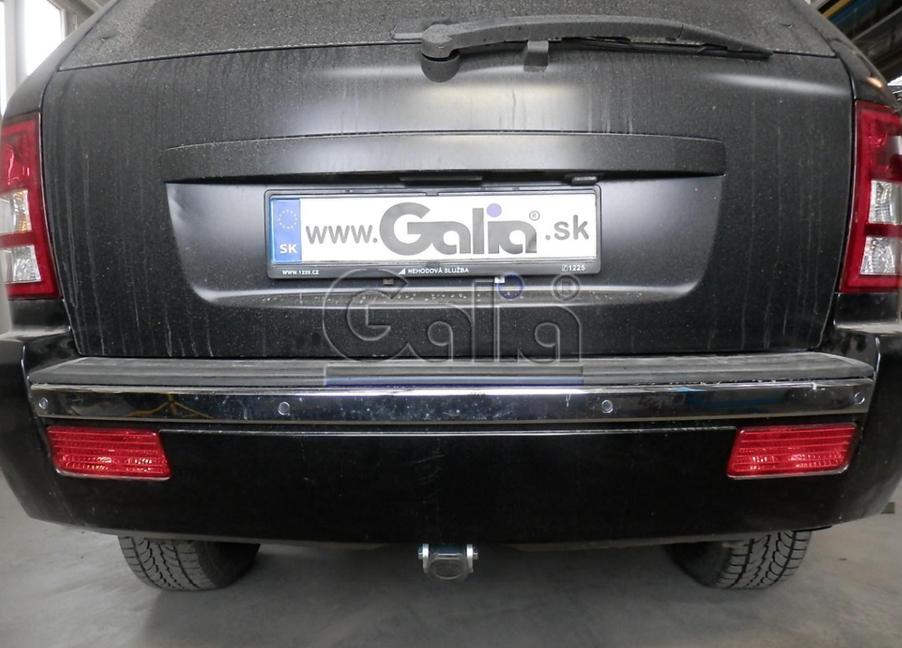 Фаркоп оцинкованный Galia J006C для Jeep Grand Cherokee WK 2005-2010, Jeep Commander 2006-2010(паспорт и сертификат в комплекте)(без электрики)