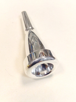 Мундштук для трубы 5C MASSIVE серебристый