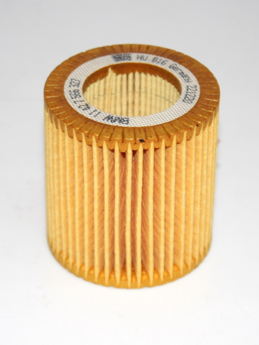 Фильтр масляный 11427566327 для BMW 1, 3, 5, X3, X5, X6