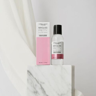 Силиконовый лубрикант 2 в 1 MIXGLISS с ароматом Вишнёвый цветок 50мл