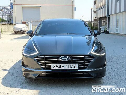 Hyundai Sonata (DN8) 2.0 (04.2021)