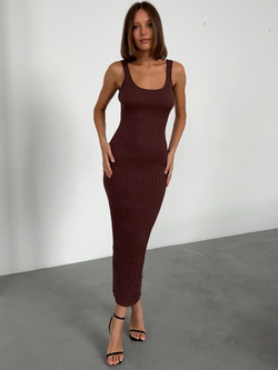 Платье вязаное, длинное, на лямках