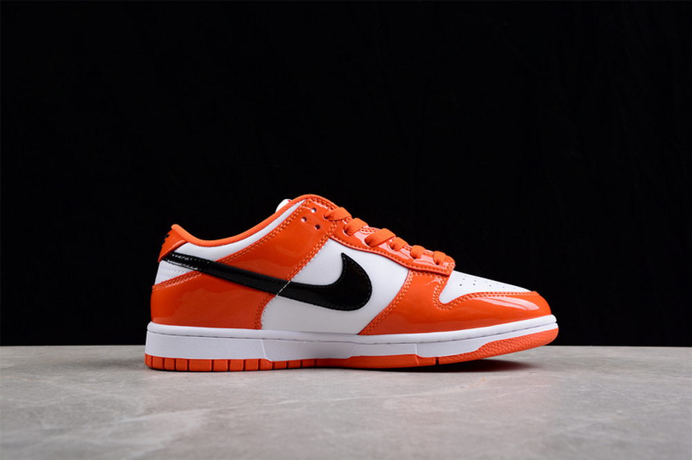 Nike Dunk Low Patent Halloween