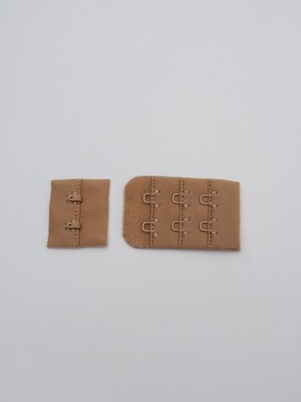 Застежка для бюстгальтера обжаренный миндаль с крючками 2х3