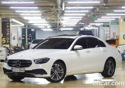 Mercedes-Benz E-Class W213 E350 4MATIC Avangarde (04.2022)