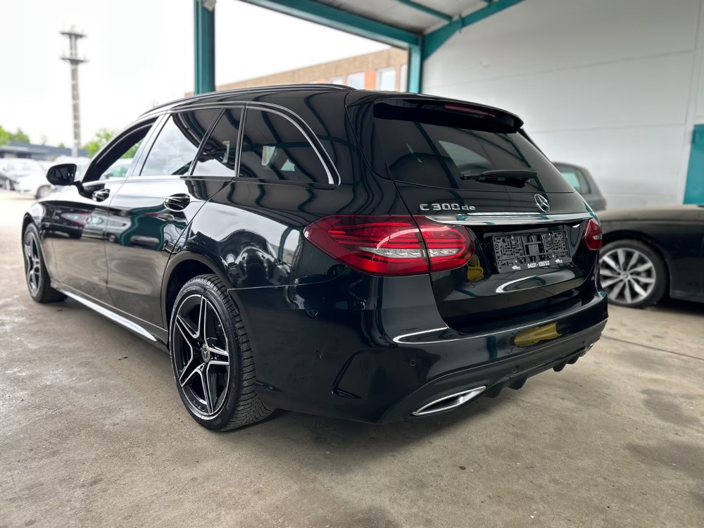 Mercedes-Benz C 300