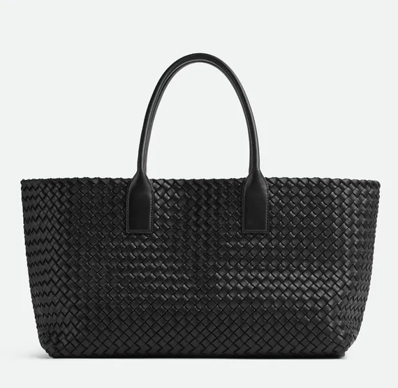 Cabat сумка-тоут Bottega Venetta Intrecci, чёрная