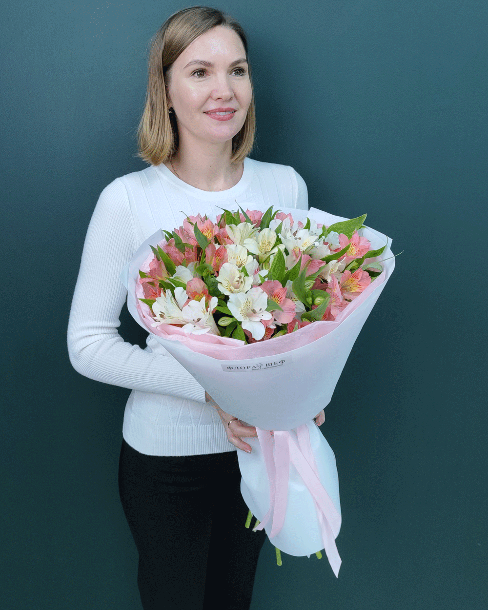 Букет белая и розовая альстромерия 9шт(00438)