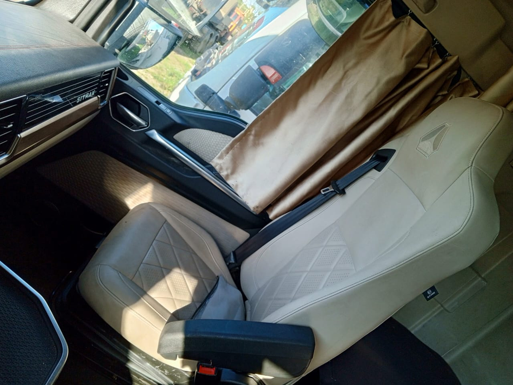 SITRAK C7H 4x2 Седельный тягач ZZ4186V391HE (Дизельный, 12,4 л, 480 л.с., AT)