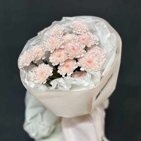 Монобукет из розовой хризантемы