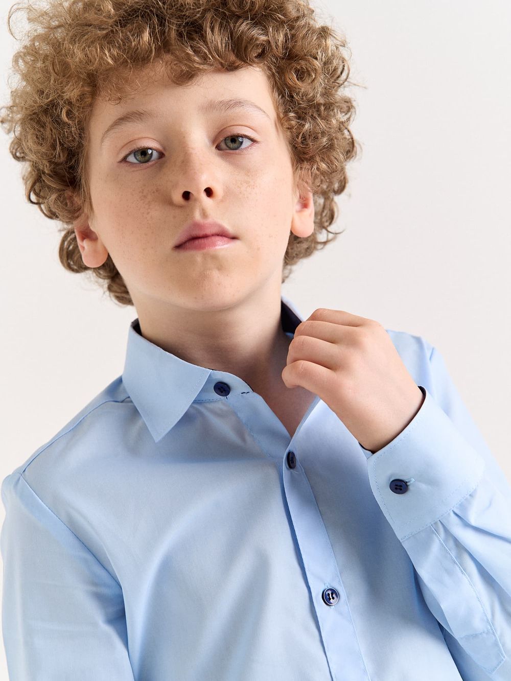 Рубашка для мальчика "Голубая" 7+