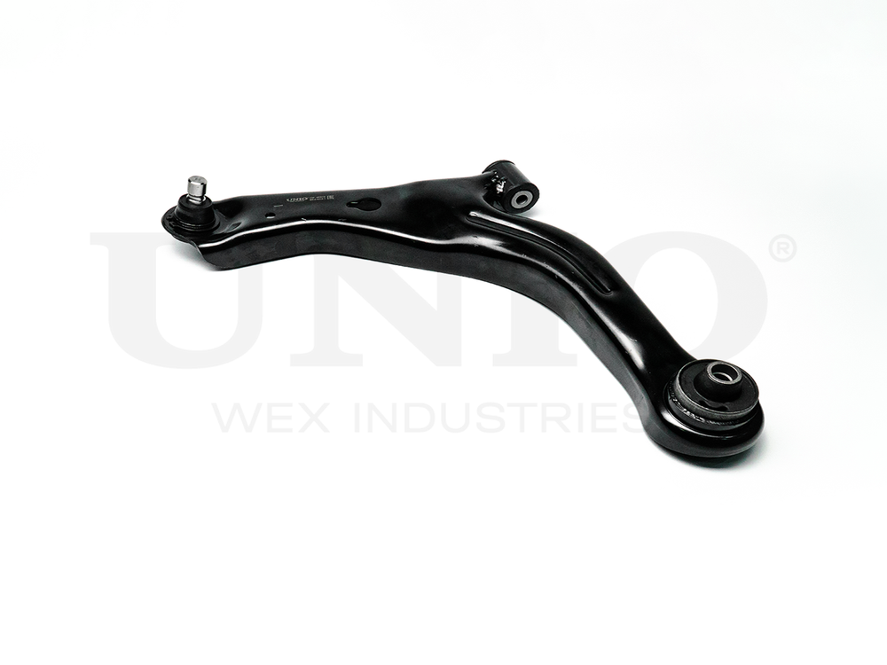Рычаг подвески поперечный передний нижний левый UNIO SSP-40029