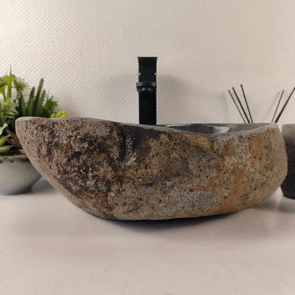 Раковина из речного камня RS-65453 44*36*15 0861