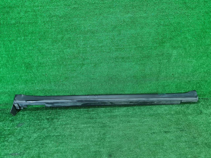 Накладка порога правая Kia Sorento 4 (2020-н.в.)