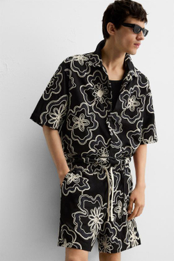 ZARA ШОРТЫ С РЕЛЬЕФНОЙ ВЫШИВКОЙ, ЧЕРНЫЙ