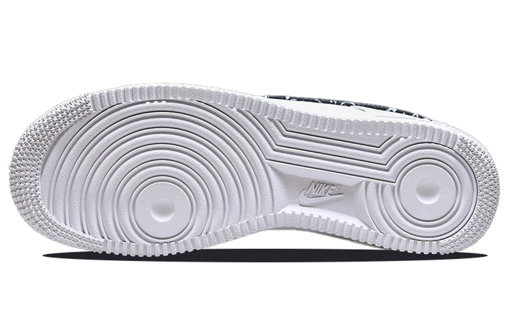 Кроссовки Nike Air Force 1 Low 07 Essential "Black Paisley" (Женская размерная сетка)