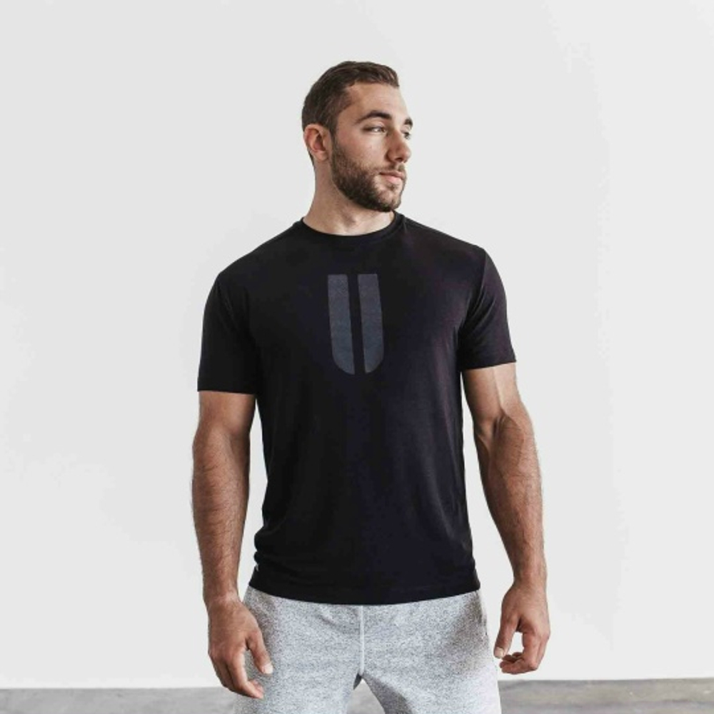 Футболка NOBULL черная лого