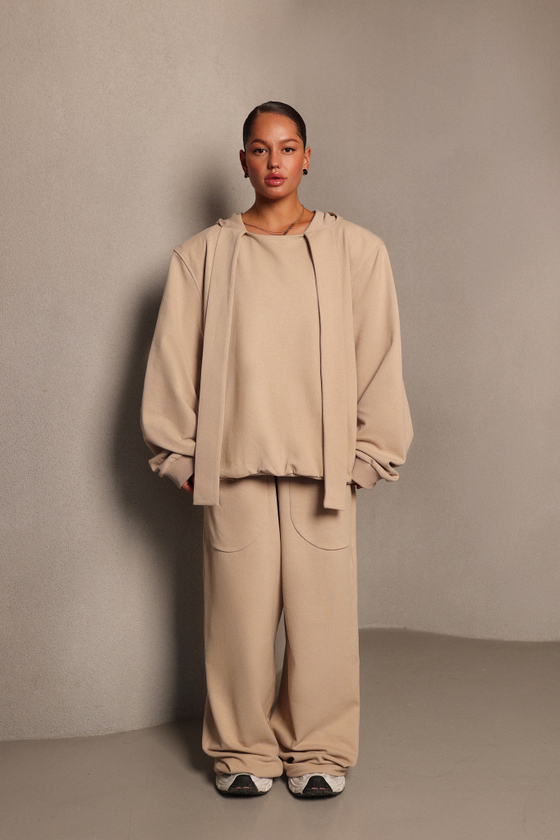 Худи с накладными плечами