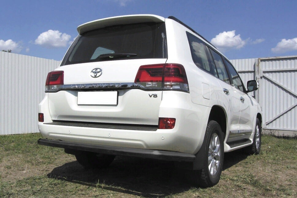 Защита заднего бампера (нержавейка) Toyota Land Cruiser 200 (2015-2021) d76 (черный)